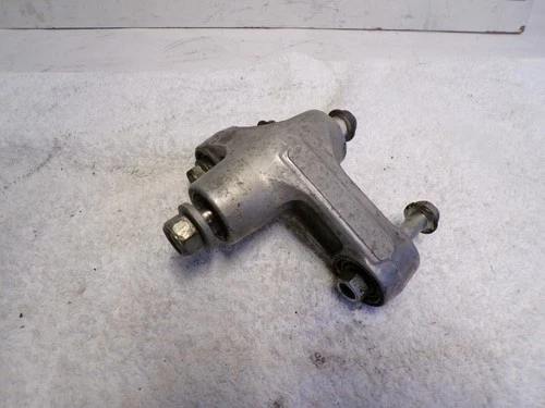 LEVER SET, REAR CUSHION