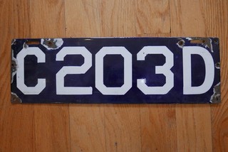 EARLY 1900'S COBALT BLUE PORCELAIN ENAMELED LICENSE PLATE W/ WHITE LETTERING