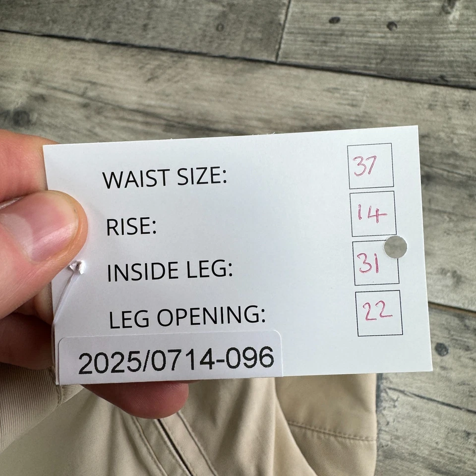 Helly Hansen Salopettes de esquí nieve invierno exterior utilitario beige para hombre grande Foto 2 de 4