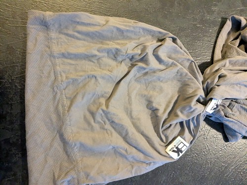 Baby K'tan BREEZE Carrier Wrap Charcoal Gray Breeze, Size Small (6-8) - Picture 4 of 6
