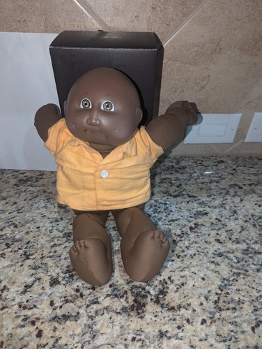 Cabbage Patch Kids VINTAGE CABBAGE PATCH KIDS DOLL BALD With BROWN EYES - Picture 12 of 17