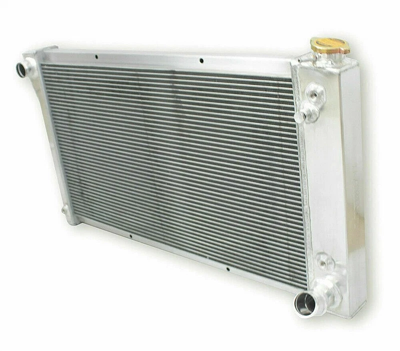 3Row Aluminum Radiator Fits 1967-1972 Chevy GMC C10/20/30 K10/20/30 Pickup Truck - Image 4 of 4