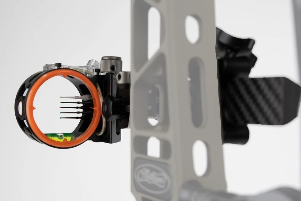 Mira de arco Dead Ringer Tackdriver Carbon DT Black Series, con marco de aleación y Foto 4 de 4