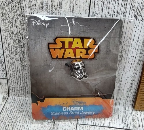 NEW Disney Star Wars Storm Trooper 3D Bead Charm Stainless Steel Jewelry 2014 - Afbeelding 1 van 5