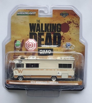 WALKING DEAD 1973  Winnebago Chieftain (Umbrella broken) **** Greenlight  1:64