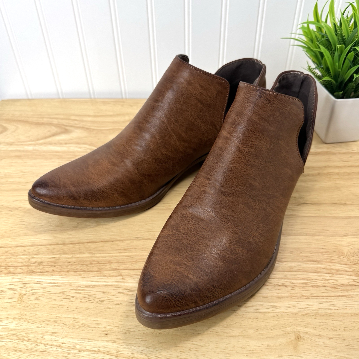 Seven7 Bandera Ankle Booties 9.5 Split Shaft Everyday Brown Vegan Leather  Boots | eBay