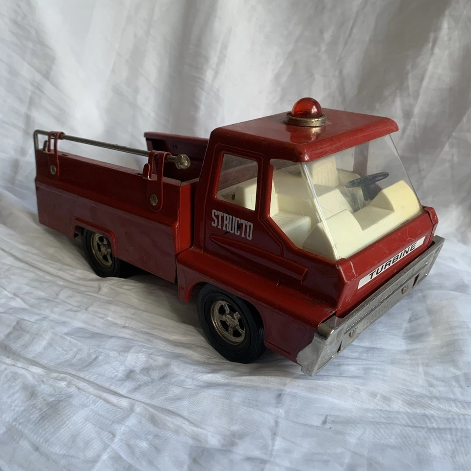 Vintage ERTL STRUCTO Fire Rescue Turbine Truck, 12” Red, Incomplete - Image 4 of 4