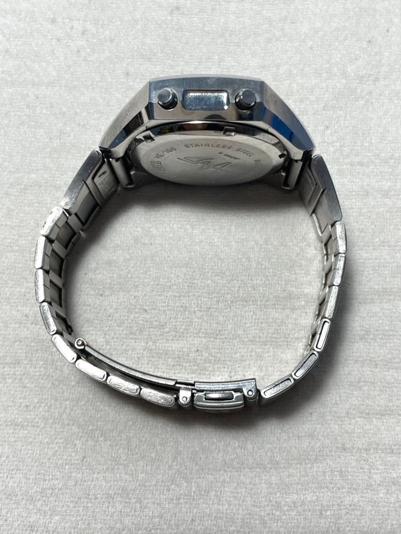 CASIO META ME-100 psychedelia men Quartz Silver Watch Japan -Rank