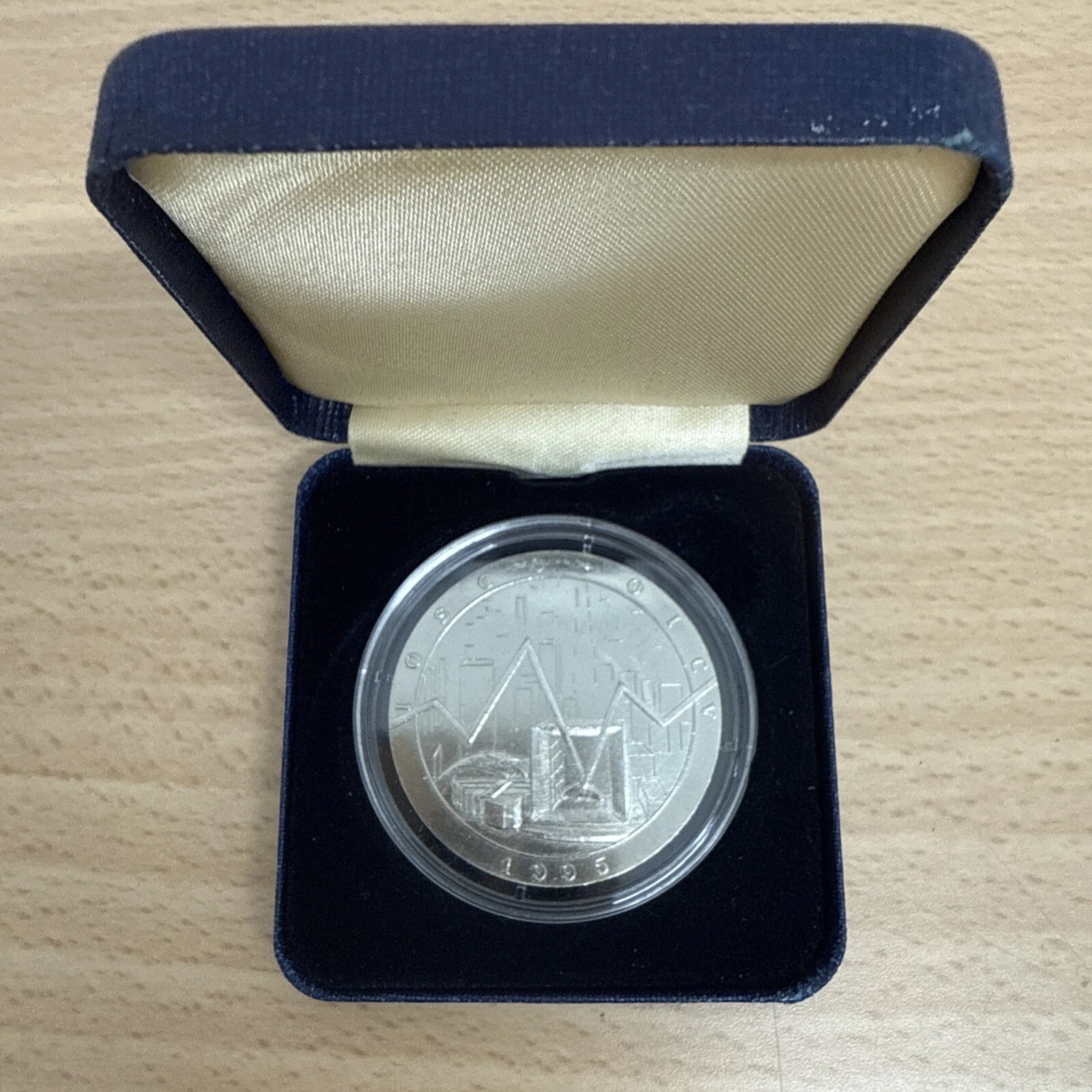 Médaille XXe Conférence Annuelle Paris Iosco Oicu 1995