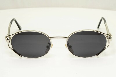 Gianni Versace 1996 Vintage Silver Medusa Oval Metal Gianni Versace 1996 Vintage Silver Medusa Oval Metal
