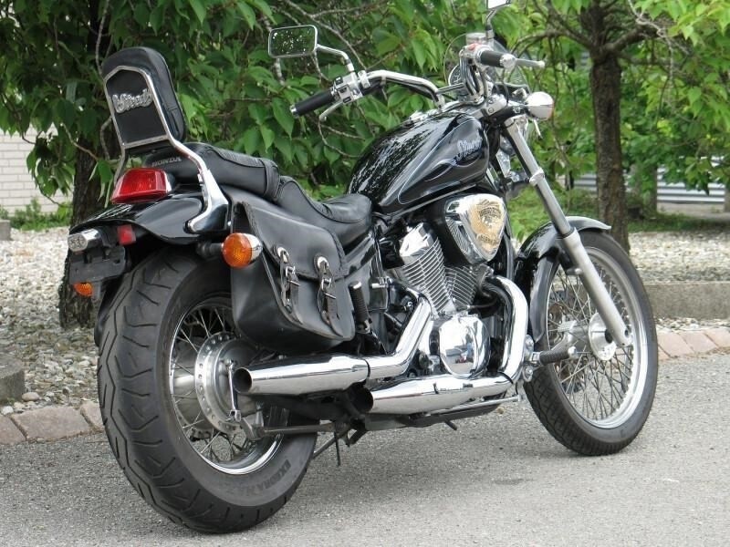 Honda shadow vt 400