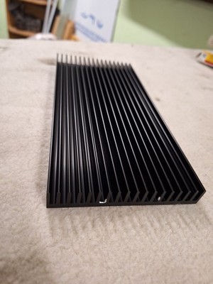 Kühlkörper PC 215x100x15mm Alu Schwarz Kühlung Kühler CPU Computer