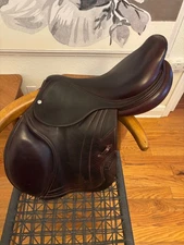 CWD Hunter Jumper Saddle 17.5 SE02