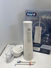 Oral-B Water Flosser Advanced, Cordless Portable Oral Irrigator Handle Read 