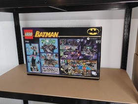 LEGO Batman: The Batcave: The Penguin And Mr. Freeze's Invasion (7783)