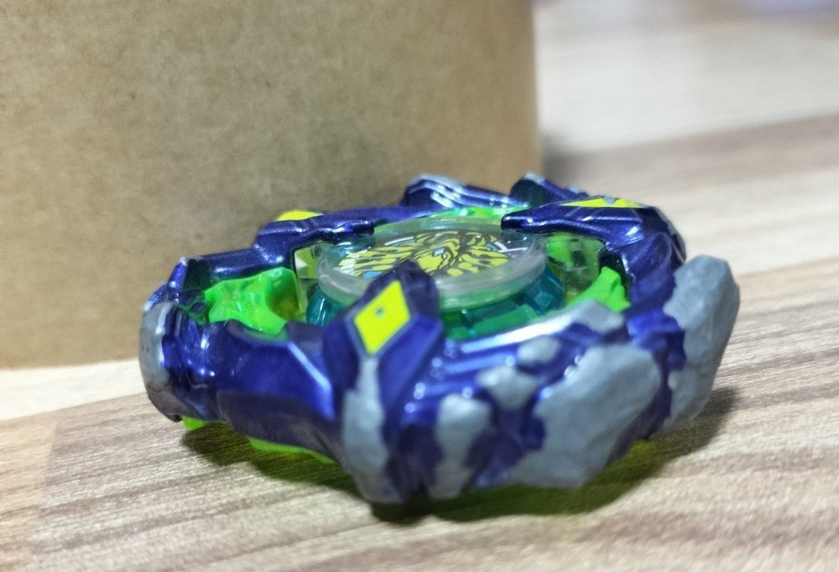 Beyblade X BX-00 Phoenix Wing 9-80DB Metal Coat Navy Corocoro