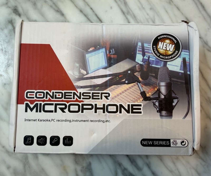 Condenser Microphone Broadcasting And Recording Microphone (New)