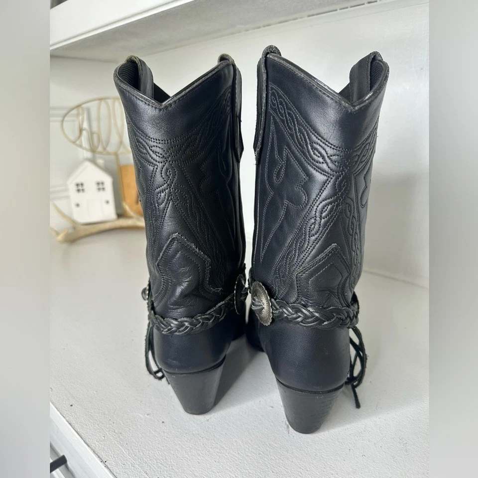Oak Tree Farms Botas de Vaquero del Oeste de Cuero Negro Arnés Trenzado y Conchos 9 Foto 4 de 4