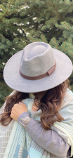 "The Rancher" Wool Felt Wide Brim Fedora HEATHERED LIGHT GREY color