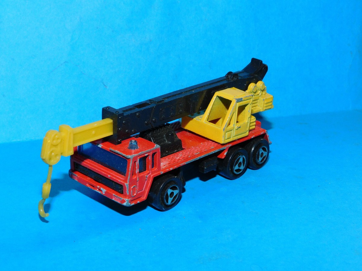 Camion Grue Majorette Série 200 - Blister D'origine - Miniature Vintage - Occasion