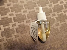 SLATKIN & CO WALLFLOWERS HOME FRAGRANCE TWISTED PEPPERMINT NEW 