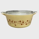 Vintage 1980's PYREX Trailing Flowers Yellow Casserole Dish #475-B 2.5L With Lid