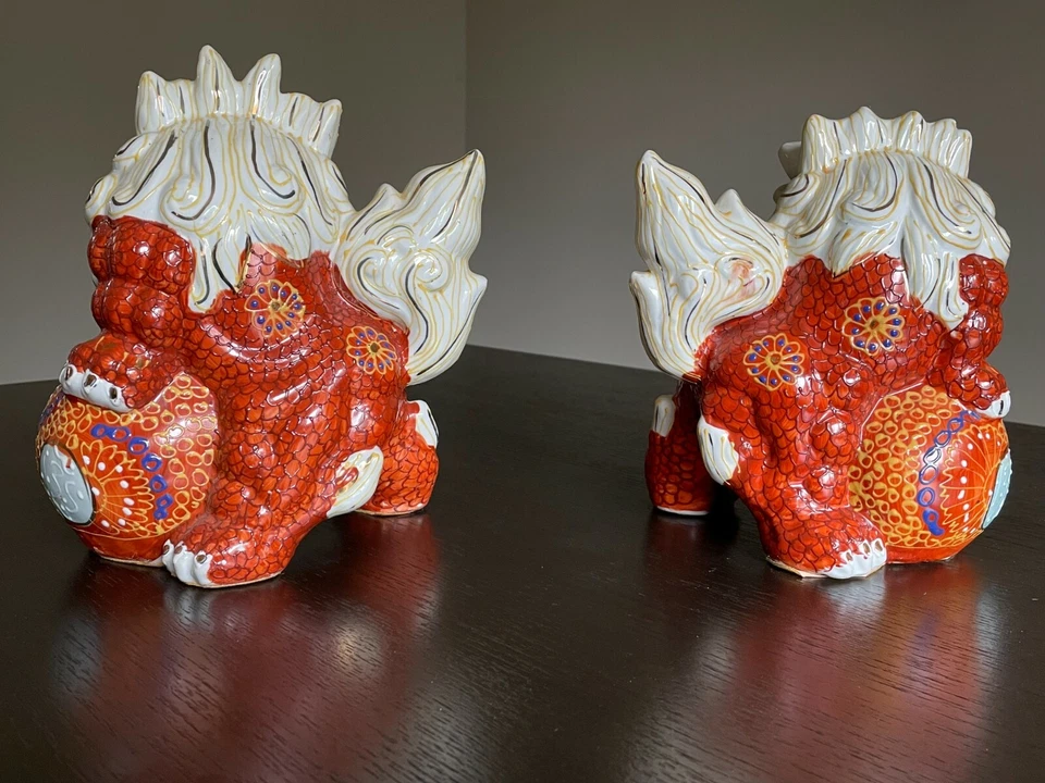 Foo Dogs Okinawa Guardian Shisa Dogs Kutani Vintage Naranja Macho Descansando en Pelota Foto 4 de 4