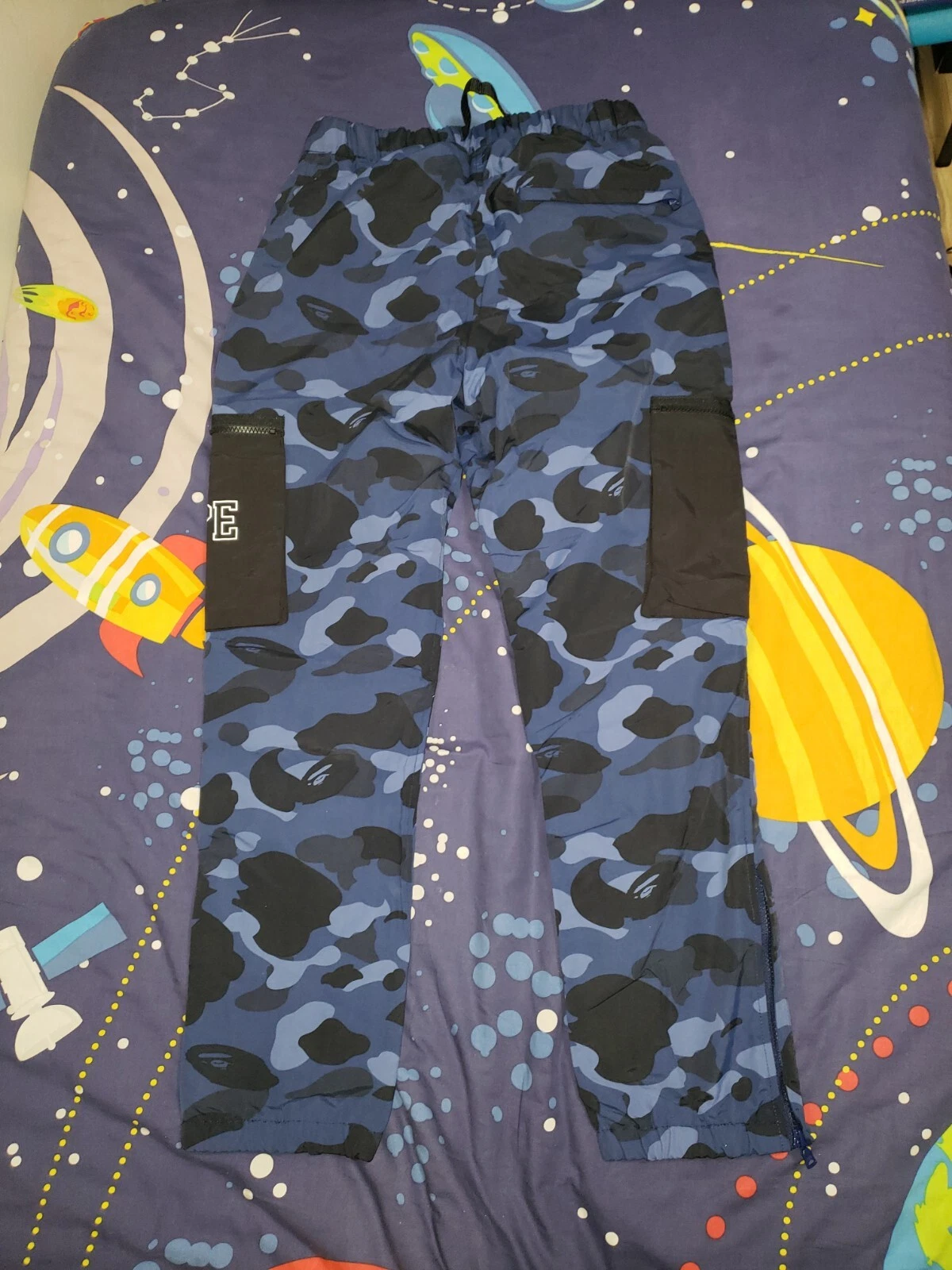 Pantalon militaire bleu marine camouflage couleur Bape taille S Supreme Stussy Carharrt