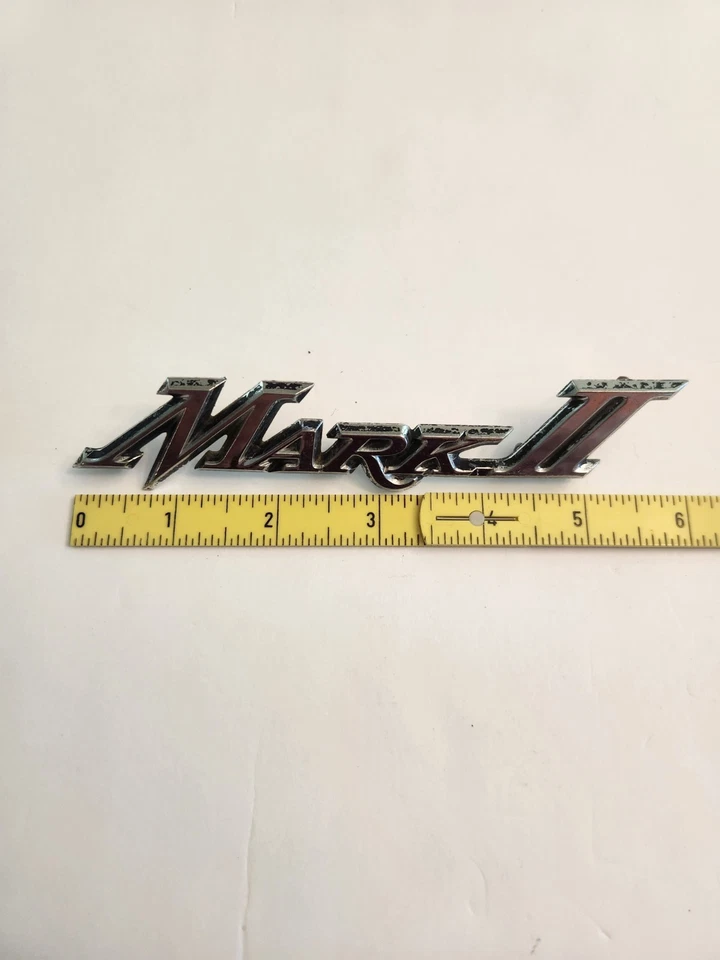 1971-1972 TOYOTA MARK II QUARTER PANEL EMBLEM T-1 - Image 3 of 3