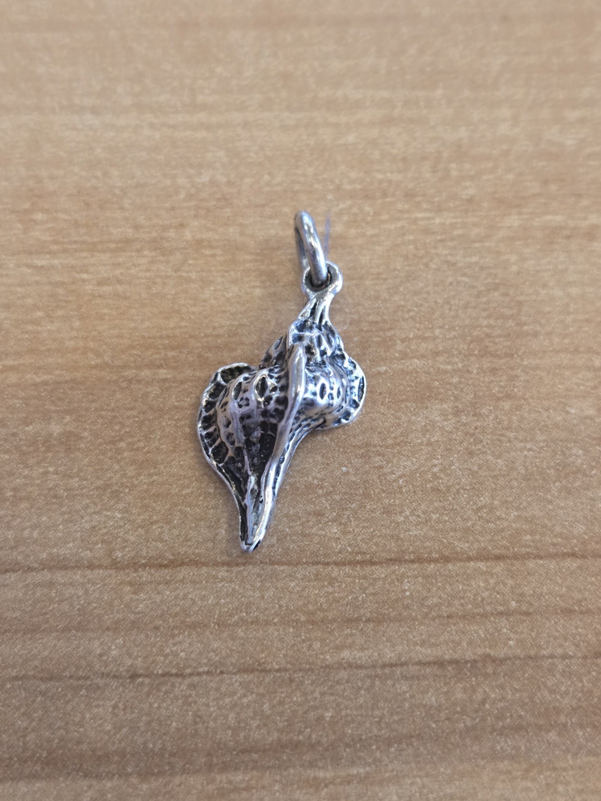 Solid 925 Sterling Silver Sea Shell Charm Pendant - image 1