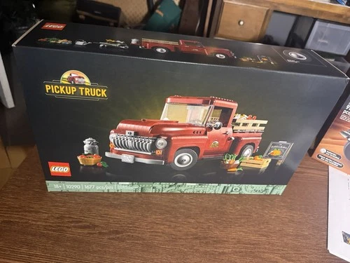 Lego Creator 10290 Pickup Truck Authentic Vintage 1950s Building Kit 1677 Pcs