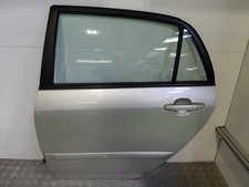 Porte arrière et accessoires Toyota COROLLA