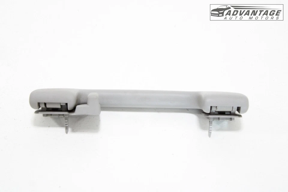 2019 CHEVROLET SILVERADO 1500 LD ЗАДНЯЯ ЛЕВАЯ РУЧКА ЗАХВАТА ХЕДЛАЙНЕРА КРЫШИ ОТ ОРИГИНАЛЬНОГО ПРОИЗВОДИТЕЛЯ - Изображение 2 из 4