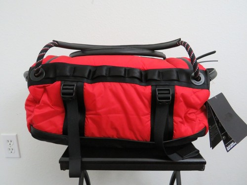 The North Face Black Series Base Camp Duffel Insulated Red