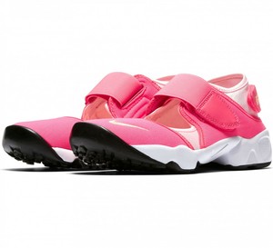 girls nike rift trainers