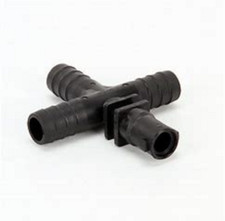TeeJet Single Nozzle Body Hose Cross fits 3/4" ID Hose - 18721-113-785-NYB