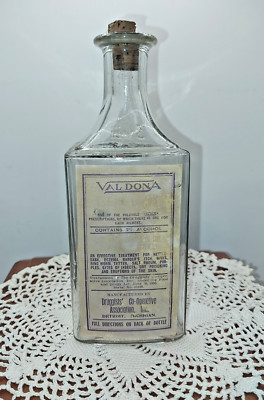 Vintage Val Dona Glass Bottle Druggists Co-Operative Detroit MIchigan