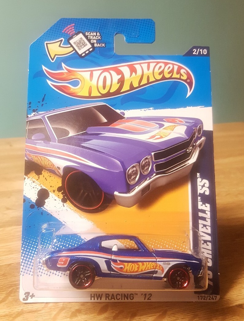 Hot Wheels '70 Chevelle SS Blue 1:64 Scale HW Racing Logo