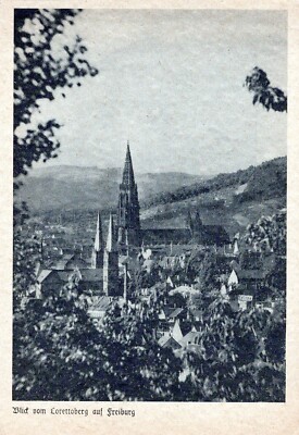 AK Ansicht von Freiburg vom Lorettoberg Gebäudeturm Himmel Baum Kunst AA13143