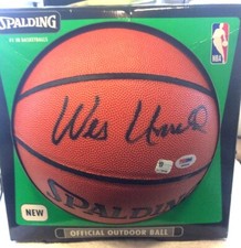 Wes Unseld Signed NBA Spalding I/O Basketball dual cert PSA & Global