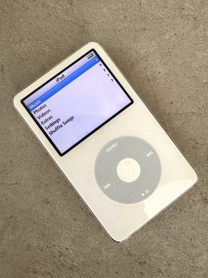 Apple iPod classic 5thGeneration Black 30GB Wolfson DACNew Battery