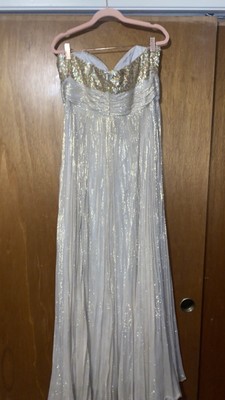 Dazzling Gold Dress With Sequins Ideal For Glamorous Events