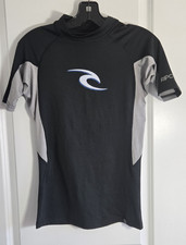 Men's Ripcurl Waves Short Sleeve Rashguard UPF 50 Protection SZ S M24