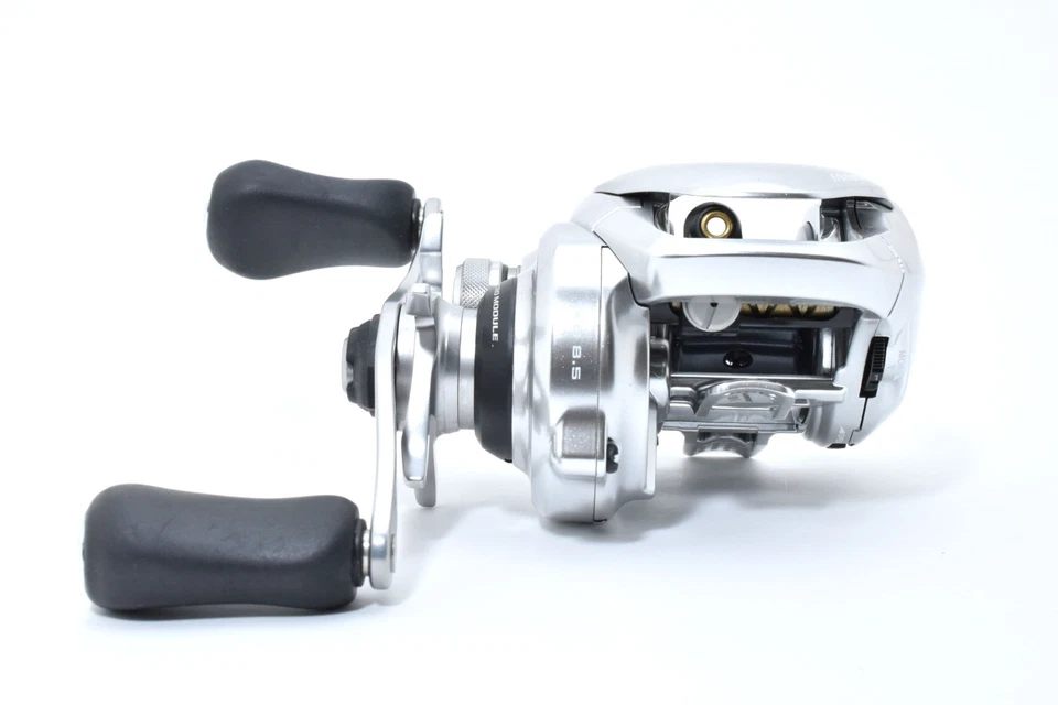 Shimano Metanium MGL XG Mulinello Da Pesca A Bait Casting Destro Giappone #2668 - Immagine 3 di 4