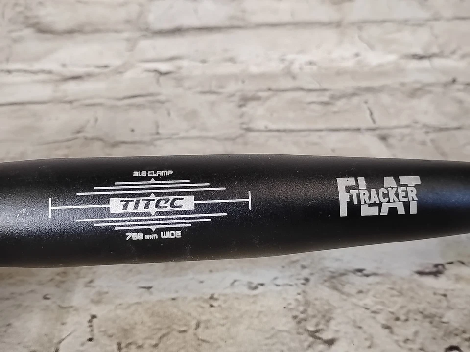 Manillar plano de carbono TITEC 31,8 abrazadera 700 mm de ancho Foto 3 de 4