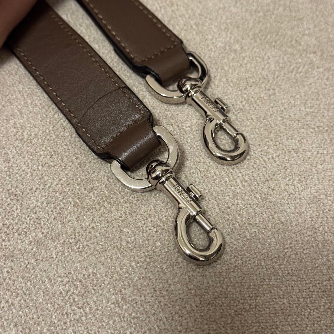FENDI Vitheway Medium 2-Way Brown Leather Bag, Used, Shoulder & Handle thumbnail 15