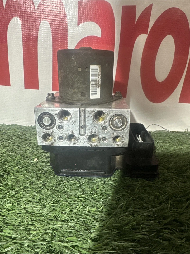 ABS 制动泵模块 11-14 切诺基和 Durango 原始设备制造商 | 68164629AA — 第 3/4 张图片