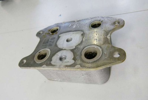 VW Audi Skoda Polo 6C 6R Fabia 6V Golf 7 Ölkühler 04E117021C 04E117021K