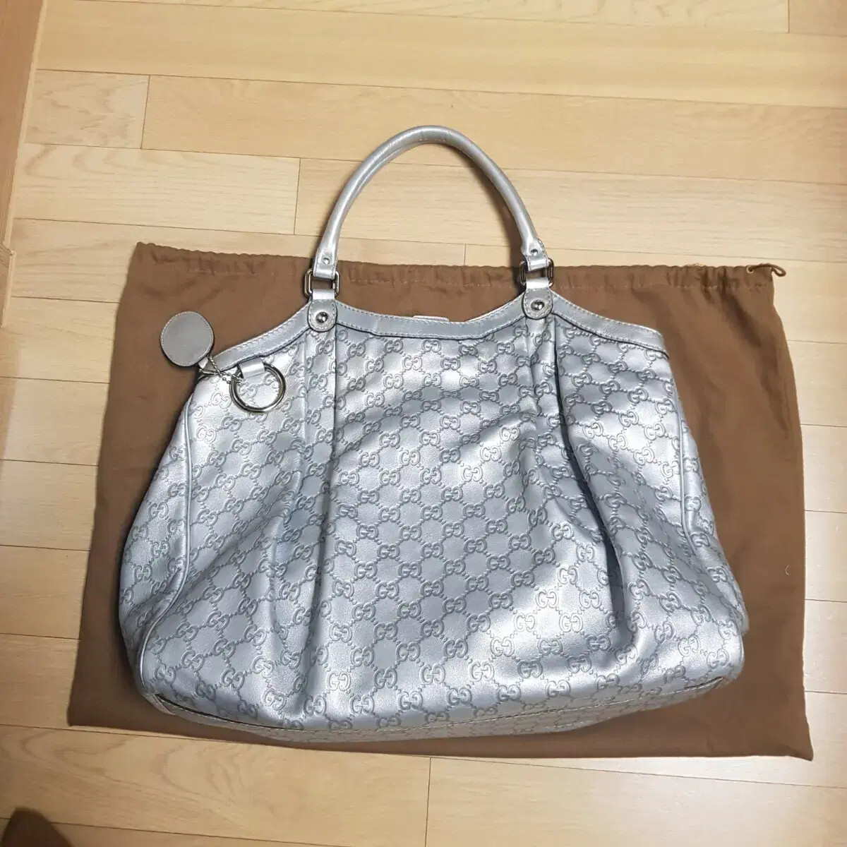 Gucci luxury handbag for women designer tote or crossbody