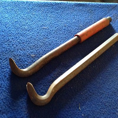 Nail puller bars